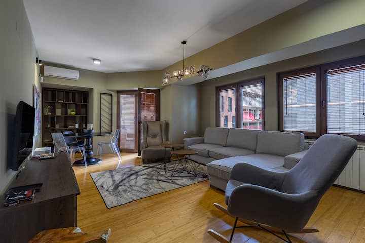 Premium 2-b Apartment In Bohemian District - Skopje