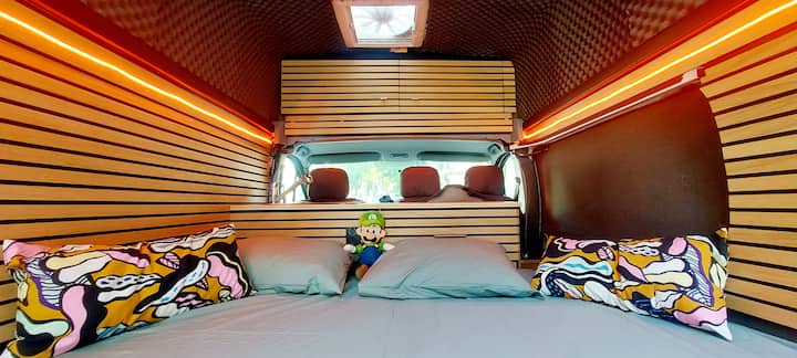Discover Mallorca Like A True Vanlifer. Avanvera1 - Palma
