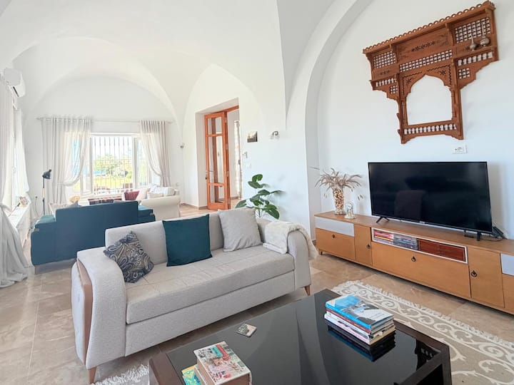 Villa La Merveille : Belle Villa Avec Vue Sur Mer - Hammamet