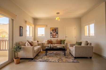 El Gouna luxury apartment lagoon and pool view