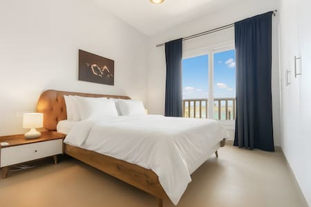 El Gouna luxury apartment lagoon and pool view