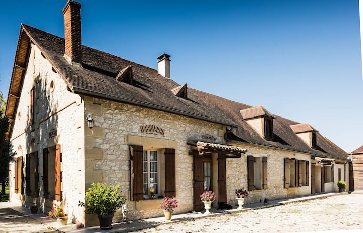 Grand Gîte Du Château Haut Lamouthe - Bergerac