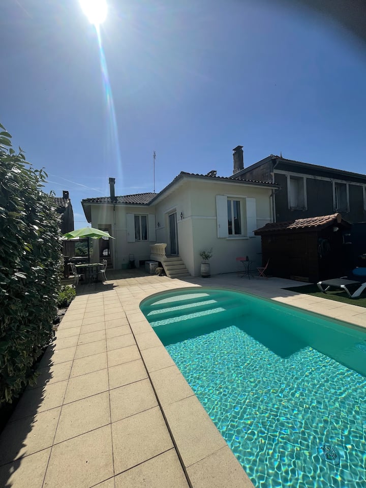 Maison Avec Piscine, Proche Du Vignoble Bordelais - Coutras