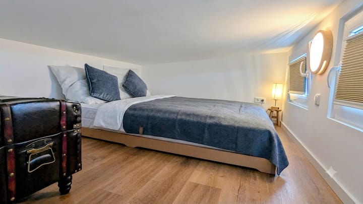 Schlafzimmer 2