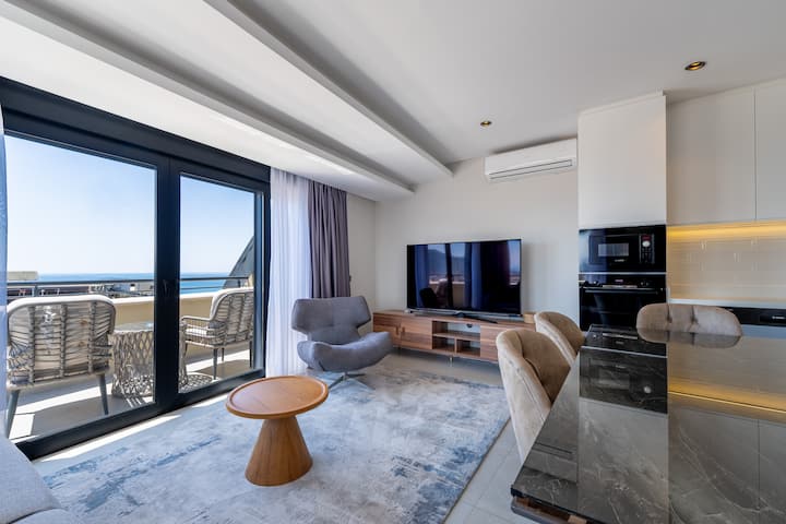 Kleopatra Plajı’na 80m Deniz Manzaralı 3+1 Dubleks - Konaklı