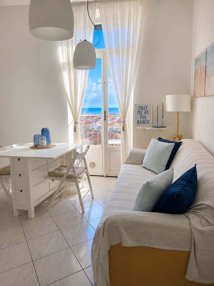 Vista Mare Nel Cuore Di Sanremo - Sanremo