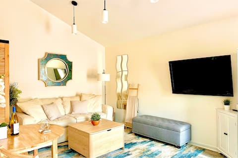 Popular Airbnb listing: The Carriage House-Cozy Tiny House w/ Private Deck in Windsor Park
