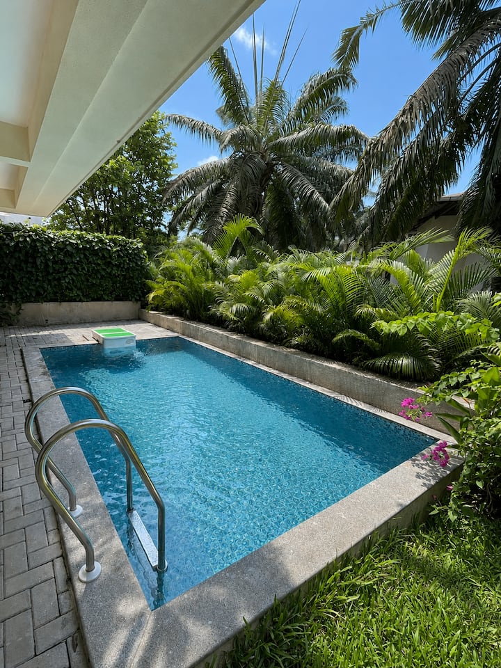 Boutique Tropical 3 Bhk In Siolim With Pool - Ấn Độ