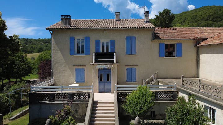 La Grande Vigne * Spacieux * Grande Cour, Bbq - Sisteron