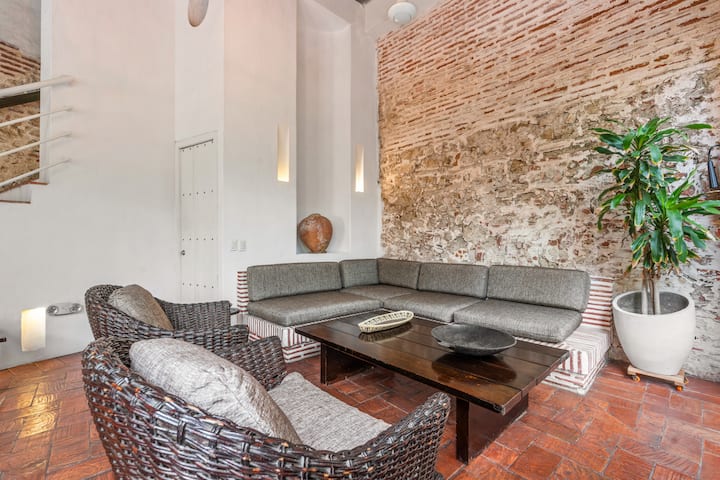 Beautiful 7br Mansion In The Historic Center - Cartagena