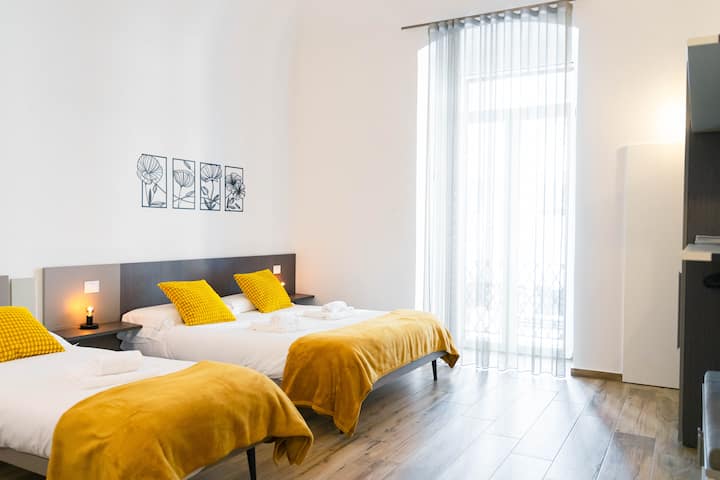 Nicolaus 204 Central Apartment - Bari