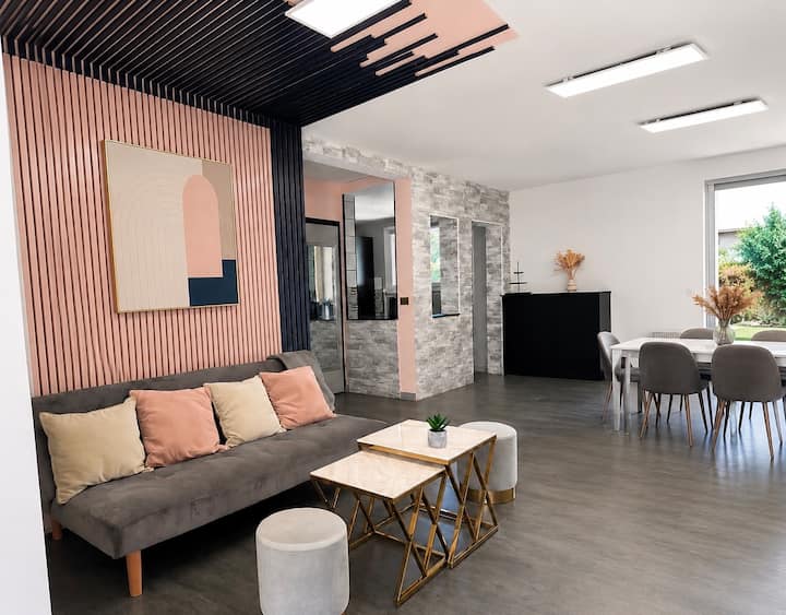 Maison 85 M² Climatisée-terrasse Proche Des Plages - Agde