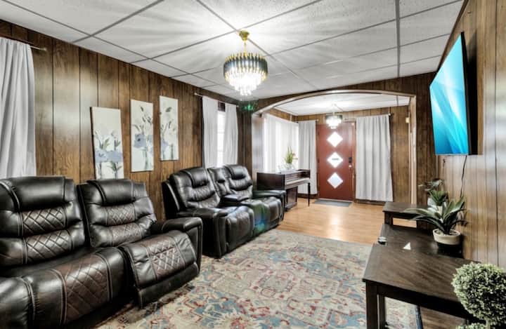 Relax And Enjoy City Comfort - Grand Island, NY
