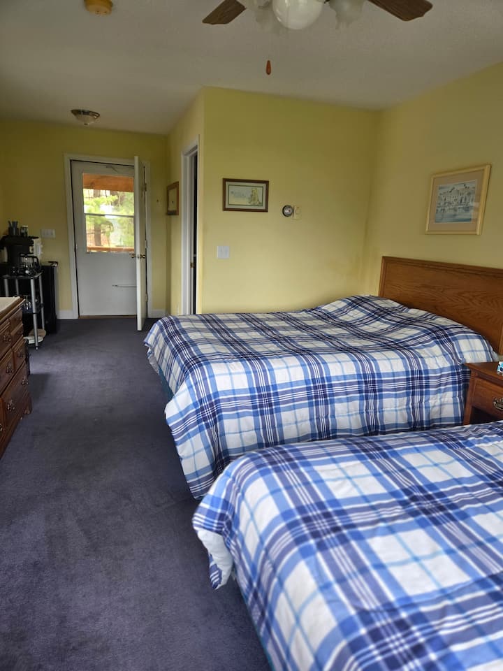 Starboard~ Quiet Guest Suite On Lake Superior - Bayfield, WI