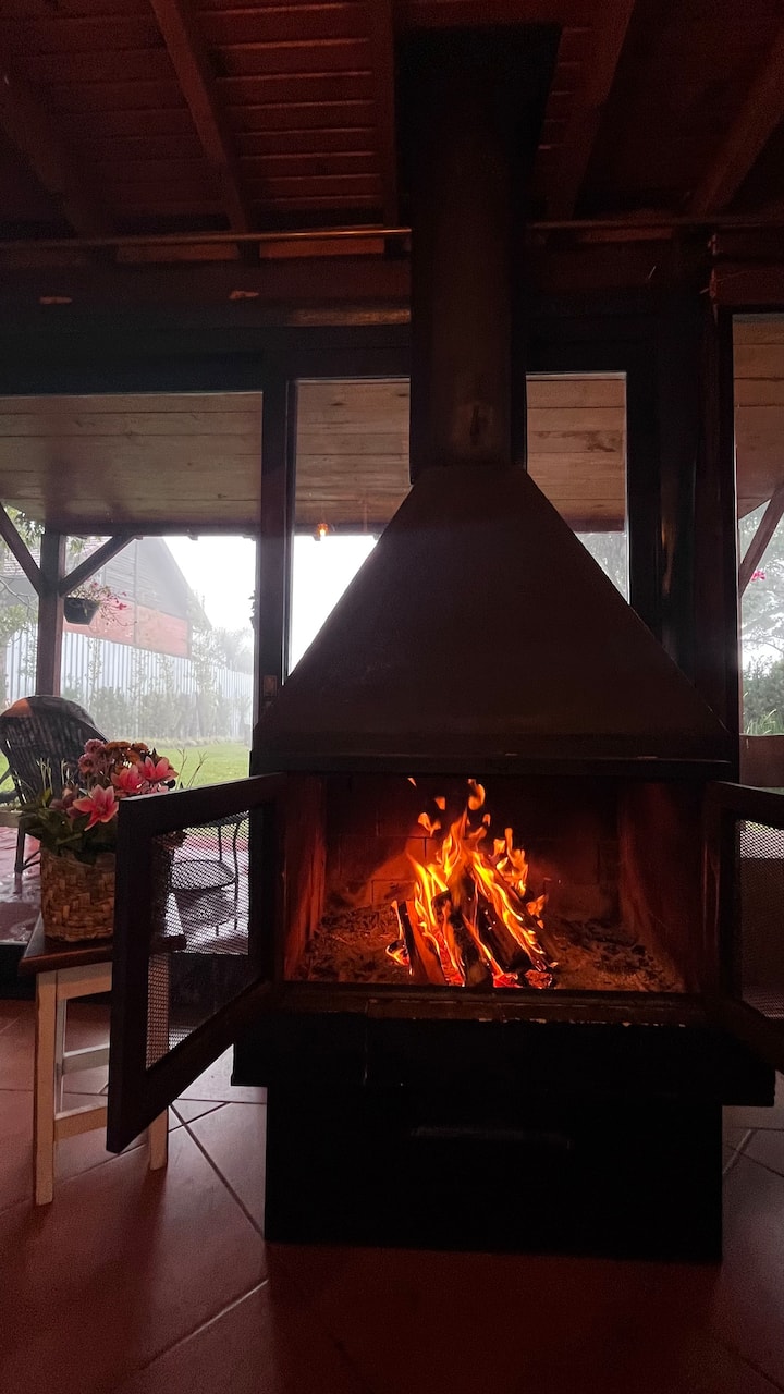Silêncio, Fogo, Vista Do Vale, Nuvens E Sonhos. - Nova Petrópolis