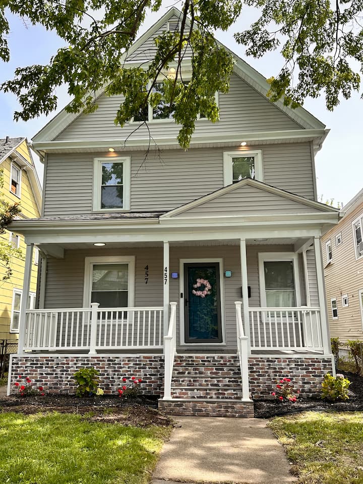 Brand New Stunning Home 3 Min To Niagara Falls - Niagara Falls