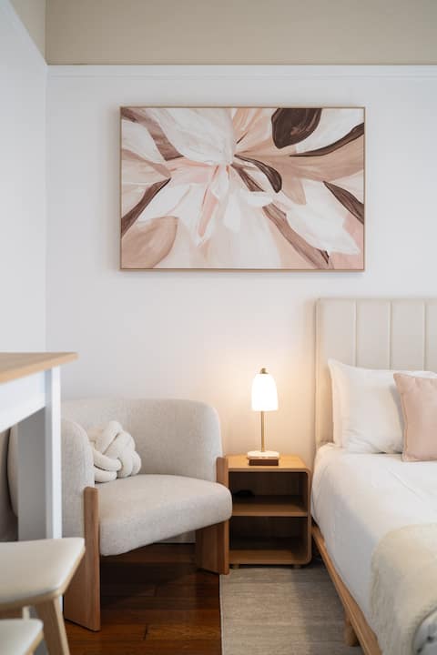 Top Airbnb: Grand Victorian Stay in the Heart of Glebe in Glebe