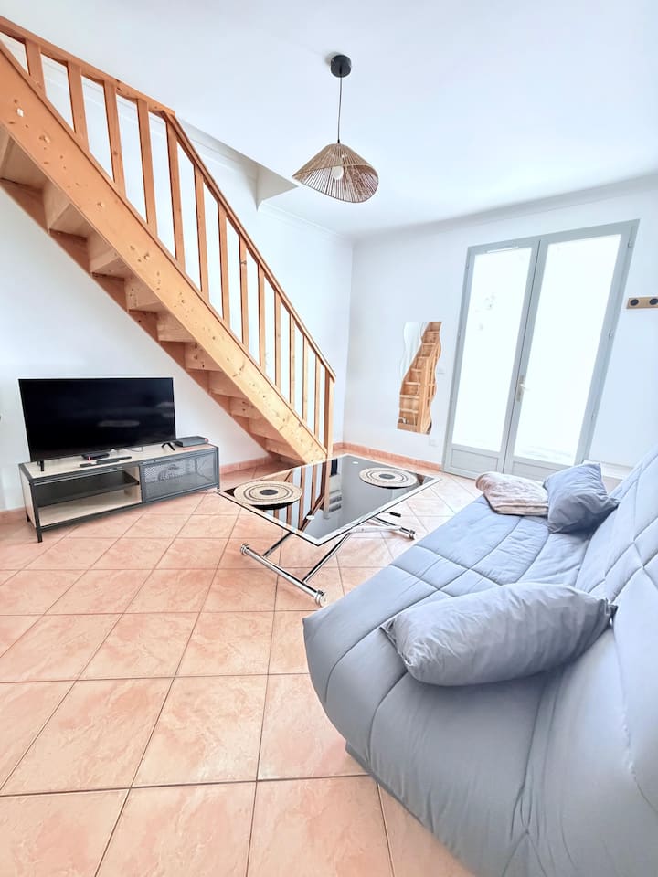 Charmant Duplex Cosy Au Cœur Du Village! - Aimargues