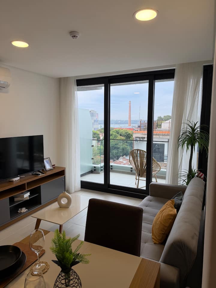 Hermoso Apartamento De 2 Habitaciones + Parking - Paraguay