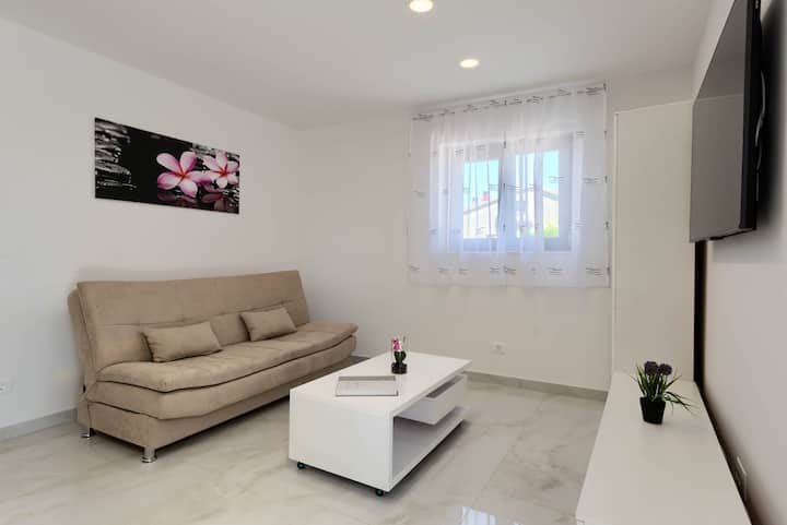 Villa Nena - Apartman 2 - Pula