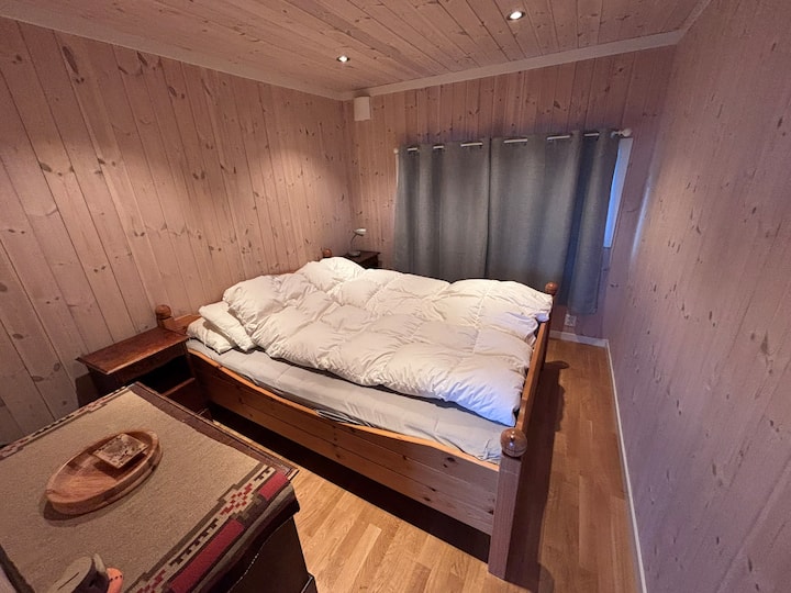 Spálňa na prízemí s manželskou posteľou Queen (šírka 150 cm)