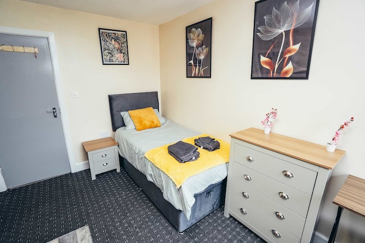 Central Derby Studio With Smart Tv And Wifi - Derby