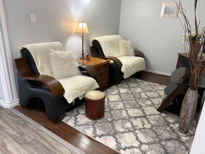 3br Pickering | Balcony + Bbq | Go Train 10 Min - Ajax