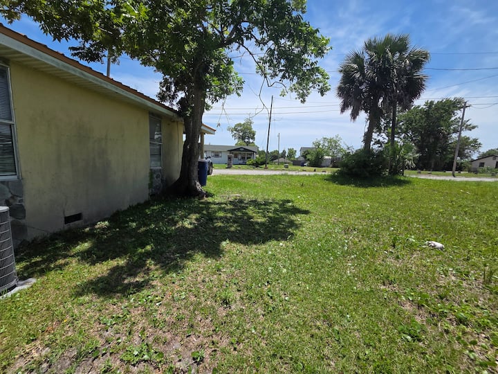Camper Rv Space With Hookups Near Beach! - Panama City, FL