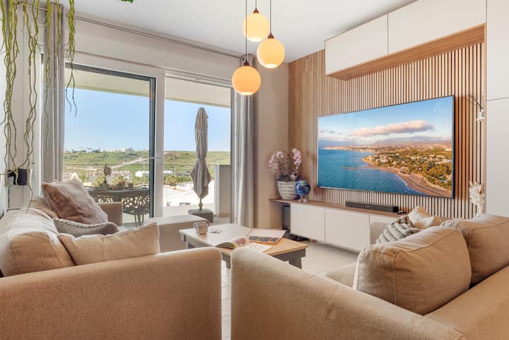 Casa Solana Estepona | Walk To Beach & Center - Estepona