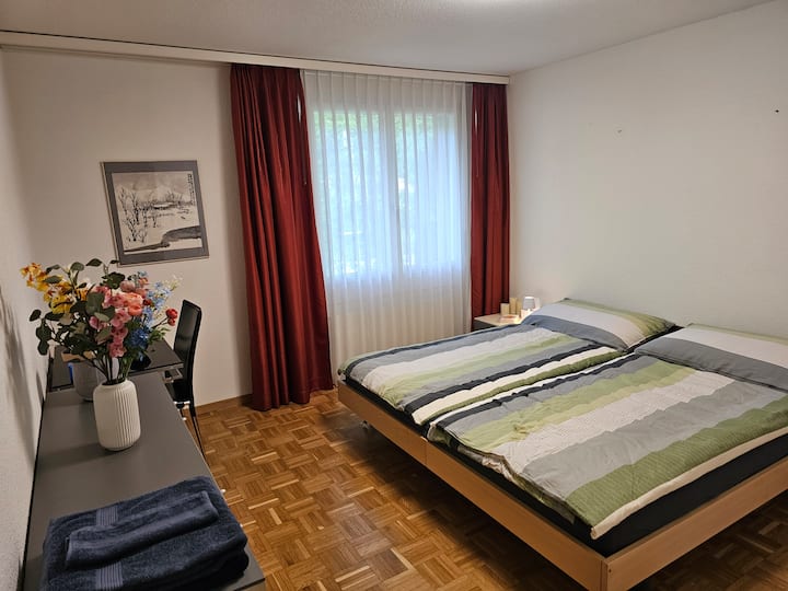 საძინებელი 1