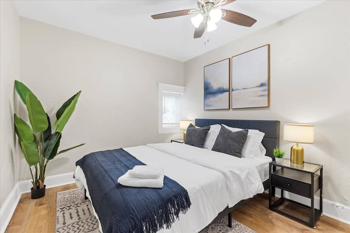 Trendy 2br Apt Close To Pittsburgh Attractions - Pittsburgh, PA
