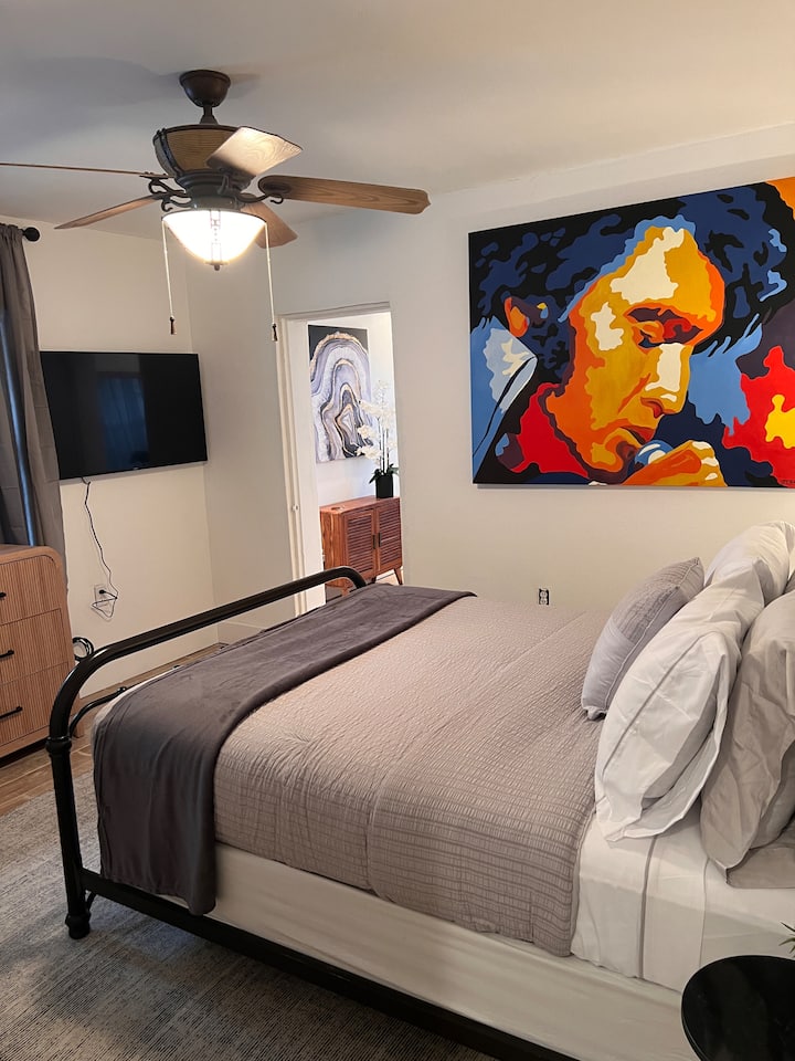2 Bedroom In The North Hyde Park District - Tampa, FL