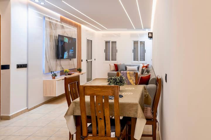 Appartement Moderne & Cosy Au Cœur De La Ville - Oued Laou