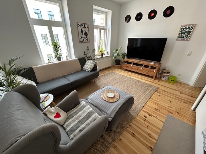 Helles Appartement Auf Der Georg-schwarz-str. - Leipzig