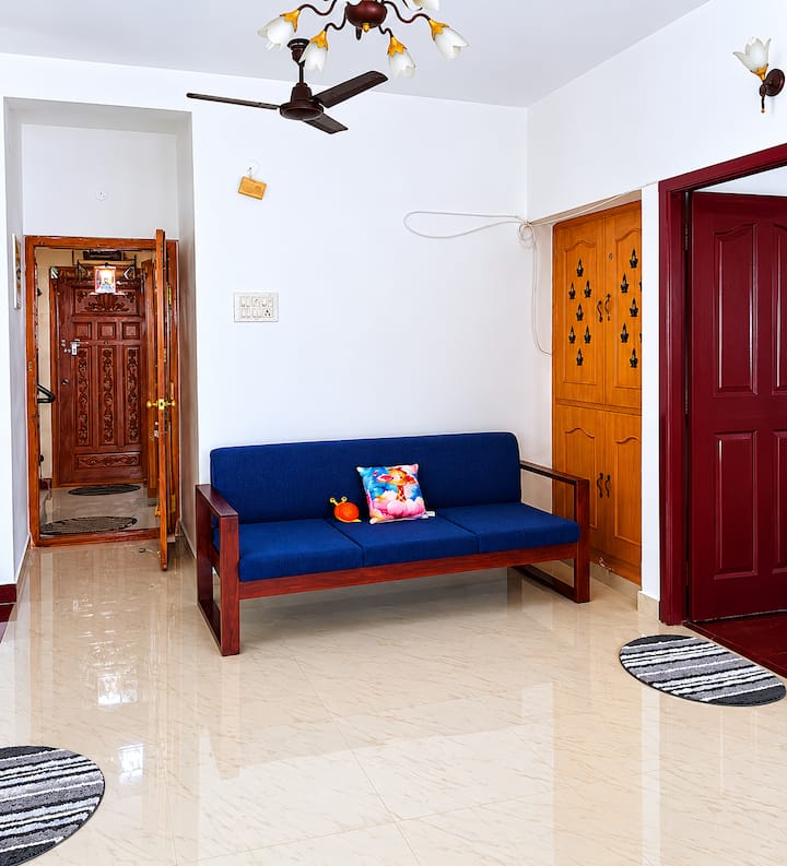 Velvet Cozy Peaceful Stay|ac Couple Suite|bsr Mall - Chennai