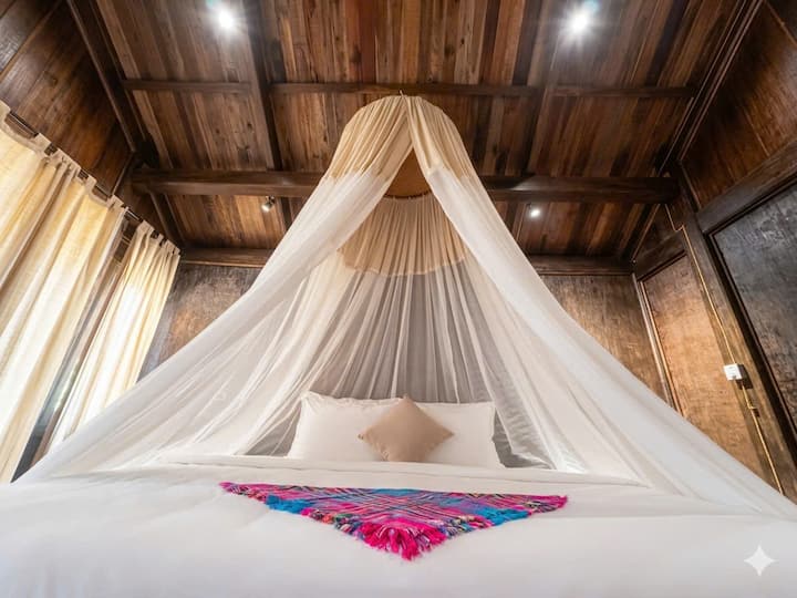 Cabalina Grove | The Creek – Quiet Garden Bungalow - China