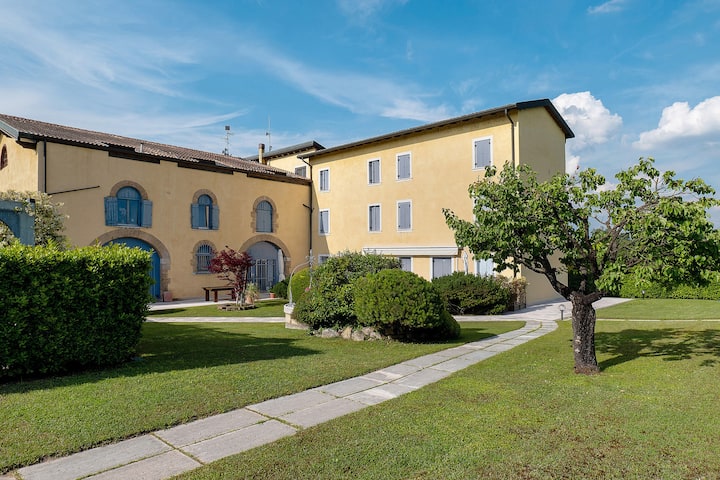 Villa Zanina Sonia Apartment - Peschiera del Garda