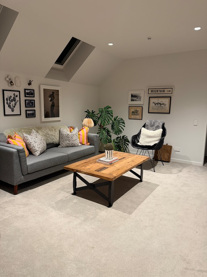 Cozy Dalefield Retreat With Mountain Views - アロータウン
