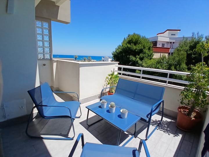 Solea Suite • Sea, Relax & Parking • 4 Guests - Bari