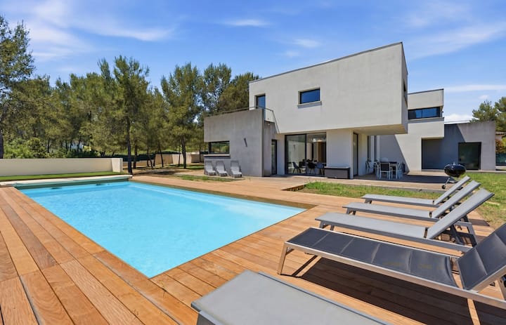 Villa Stark - Piscine - Gym - Flippers Arcade - Montpellier