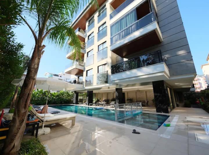 Квартира 1+1 в самом центре Аланьи (Клеопатра) - Alanya