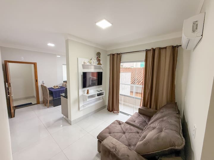 M103- Apartamento 2/4 Com Garagem Próx A Fenamilho - Patos de Minas