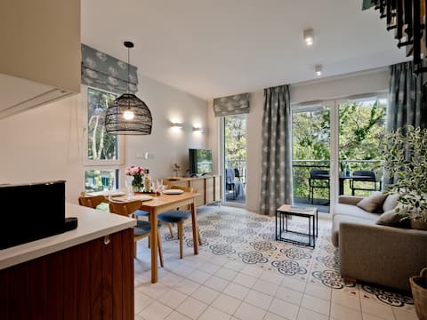 Top performing Airbnb: BlueApartPL Spacious apartment by the bay in Gmina Jastarnia