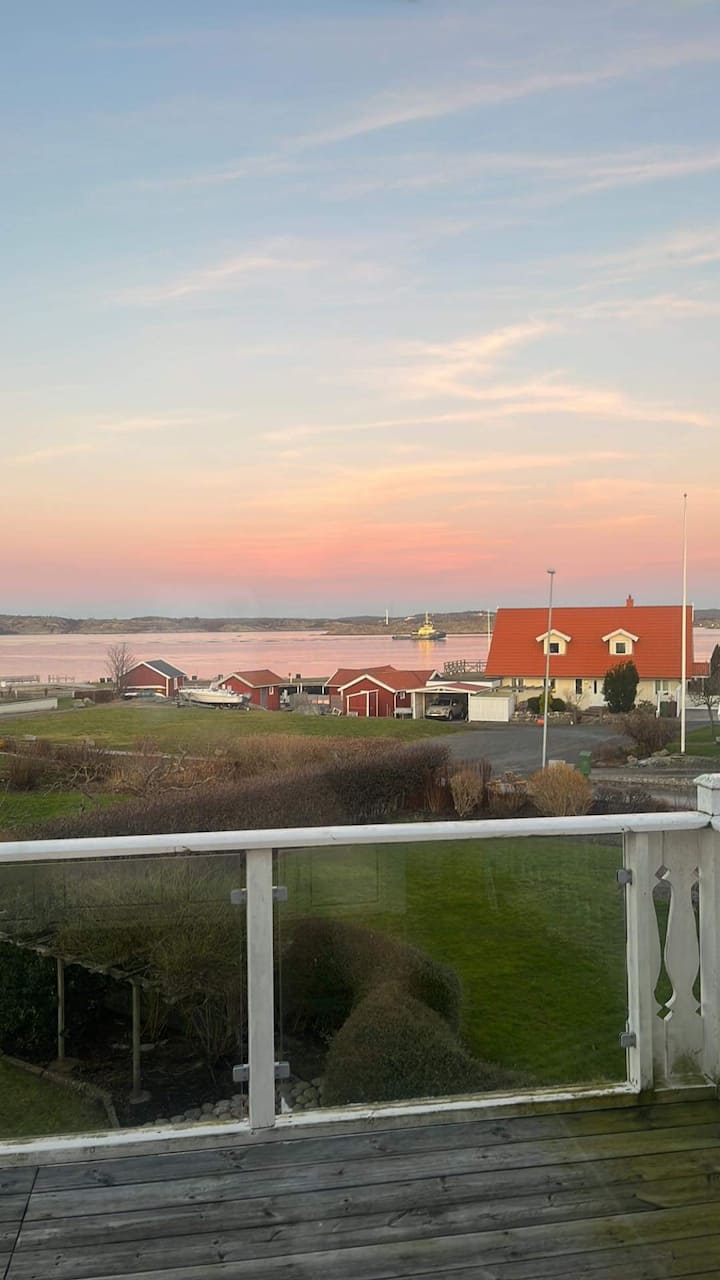 Hus Med Havsutsikt - Hönö