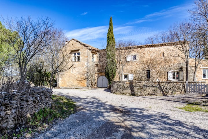 La Cour Des Anges - Hérault
