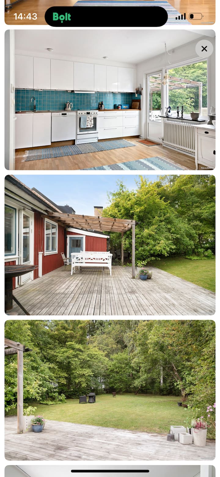 Fantastiskt Hus, Nära Skog, Lek Och Kommunikation - Täby
