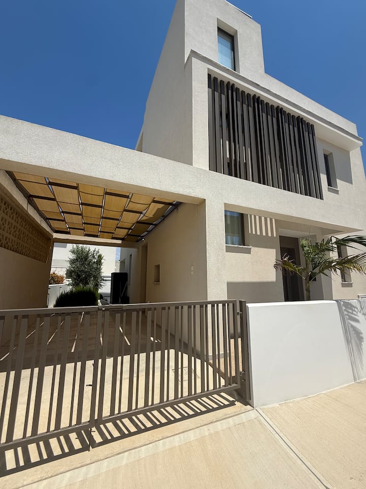 Luxury Protaras Villa With Private Pool - Protaras