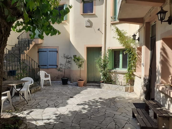 Maison De Village Avec Accès Direct à La Rivière - Ganges