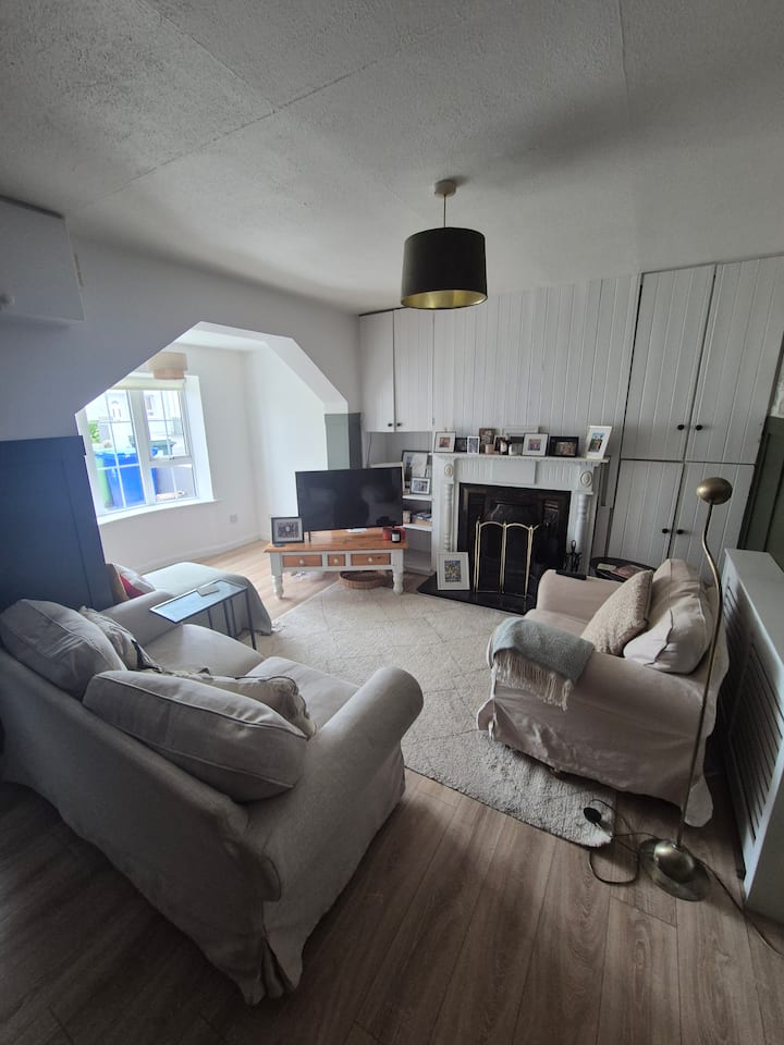 Cosy Town Centre Home - Letterkenny