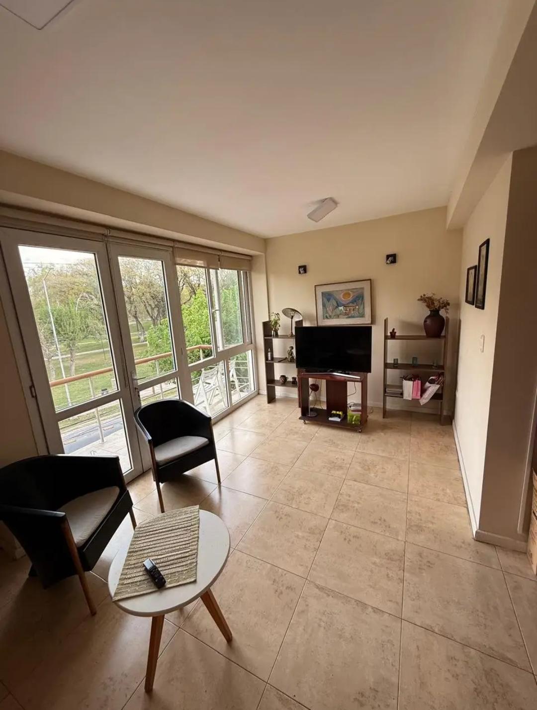 Furnished 2-bedroom apartment